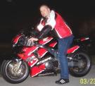 Click image for larger version

Name:	Chris on 900RR small.JPG
Views:	439
Size:	66.8 KB
ID:	285
